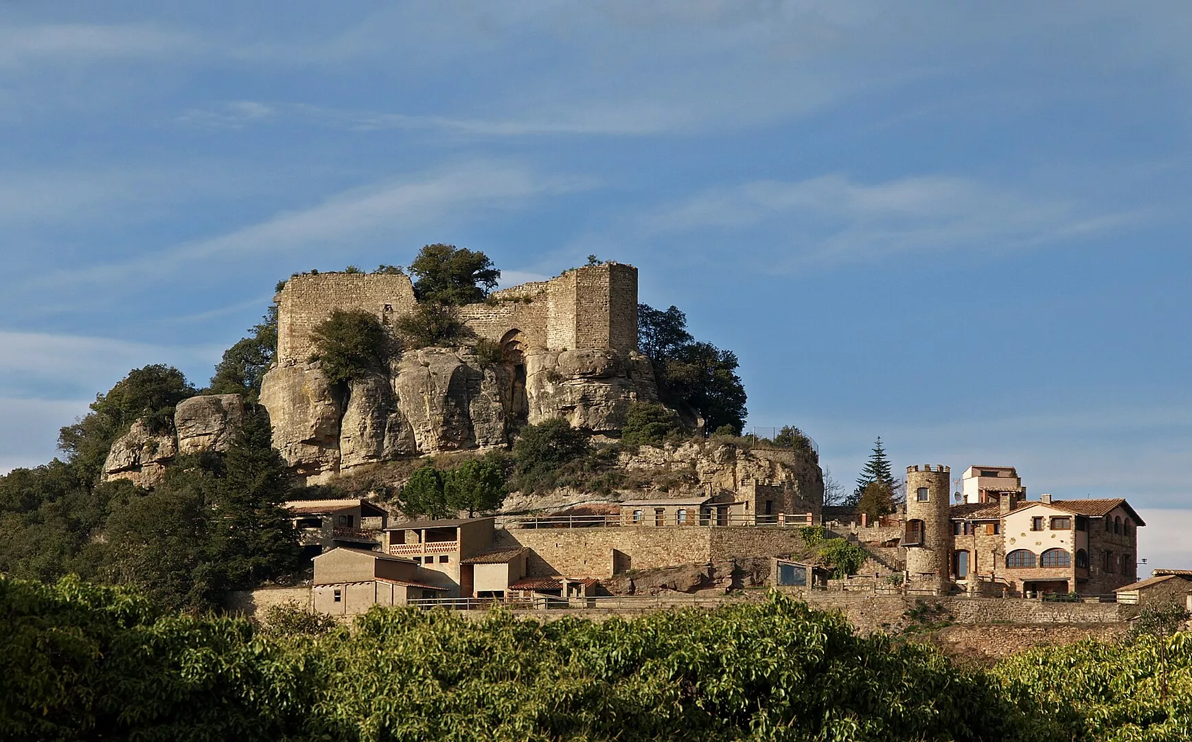 Vista de Granera i el seu castell