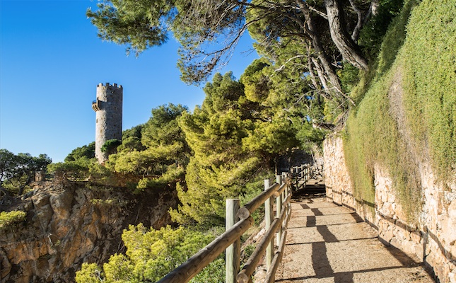 La torre Valentina, al camí de ronda entre Palamós i Sant Antoni de Calonge