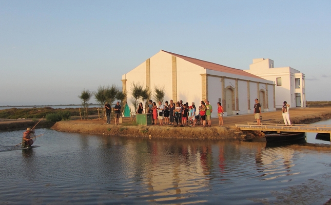 Visita i demostració de pesca tradicional a Mon Natura Delta