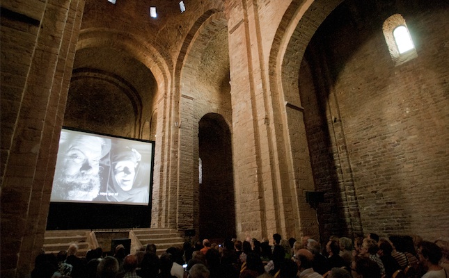 Projecció de la pel·lícula ‘Campanades a mitjanit’ a la col·legiata de Sant Vicenç de Cardona