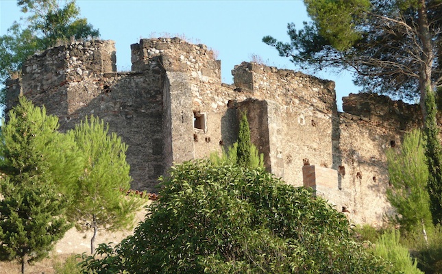 El castell de Sant Quintí de Mediona