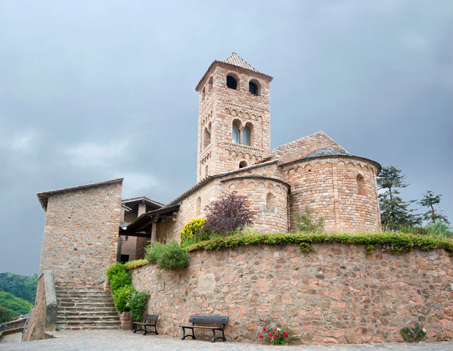 L'església romànica de Sant Vicenç a Espinelves