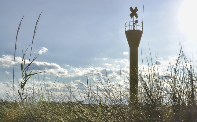 El petit far del Garxal, a tocar de la desembocadura de l’Ebre - El petit far del Garxal, a tocar de la desembocadura de l'Ebre