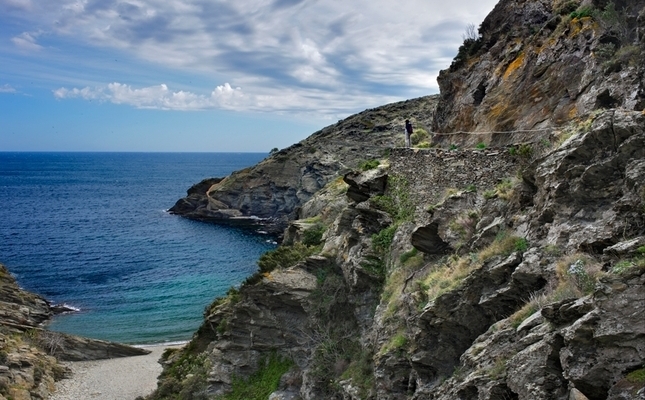 Cala Sa Sabolla des del camí de ronda que va fins al far de cala Nans