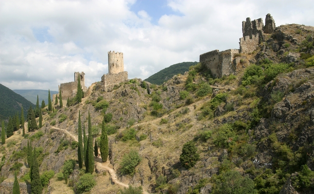 Els quatre castells de Lastours