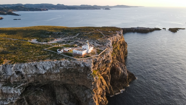 Panoràmica aèria del far de Cavalleria