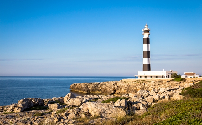 L’emblemàtic far d’Artrutx, a Menorca