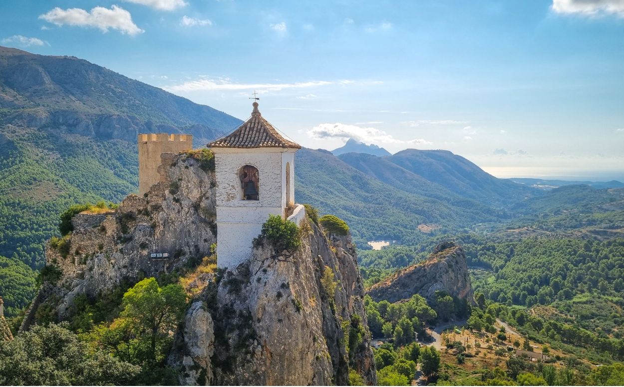 Les increïbles vistes des del castell de Guadalest