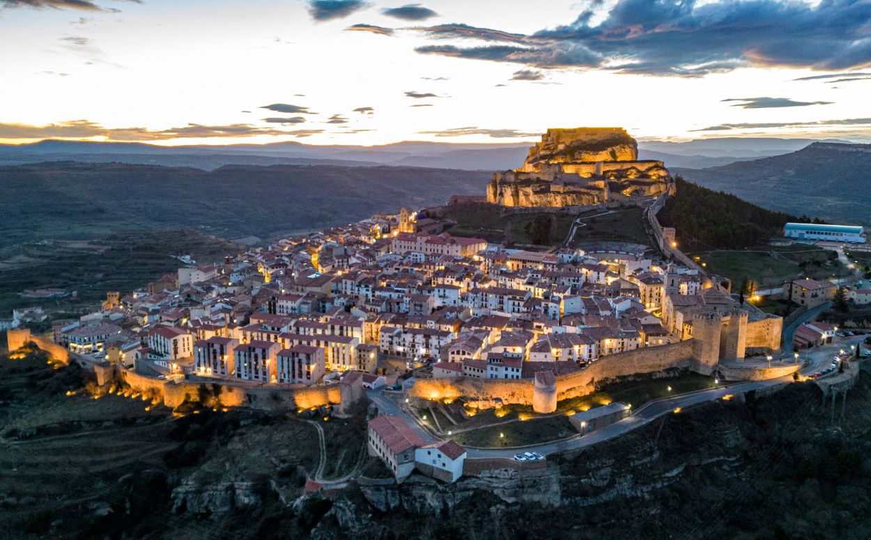 Panoràmica de la ciutat medieval de Morella a Castelló