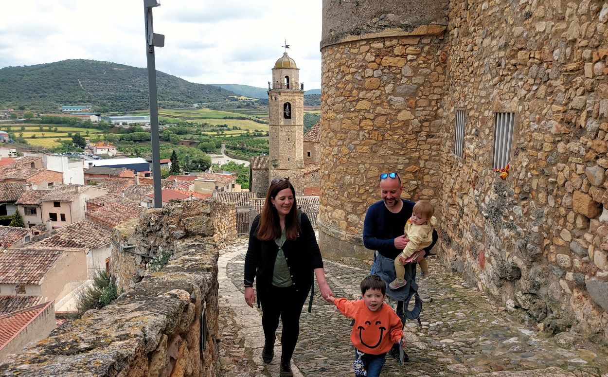 Entrada al castell d'Os de Balaguer