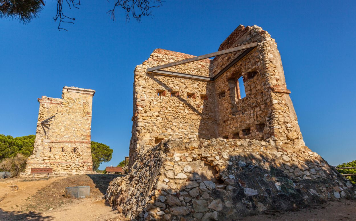 Les antigues torres de guaita de Calella son un gran exemple de la cultura del Maresme