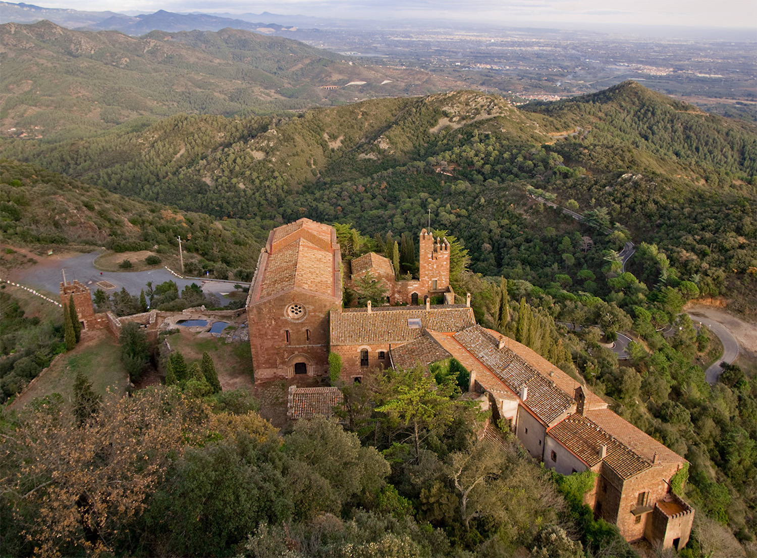 El castell monestir d’Escornalbou guarda interessants col·leccions d’art