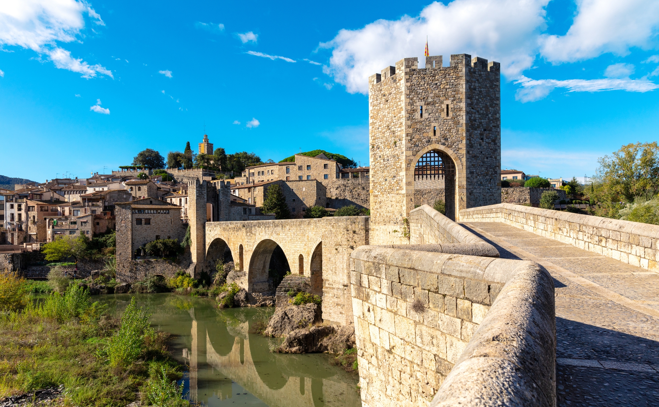 Pont medieval de Besalú