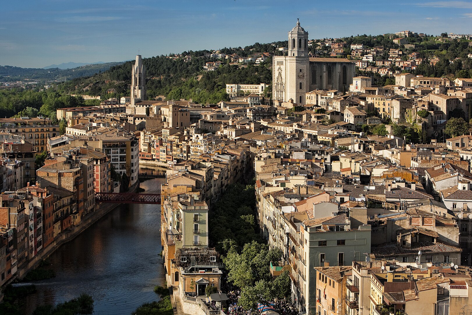 La ciutat de Girona des de l'aire