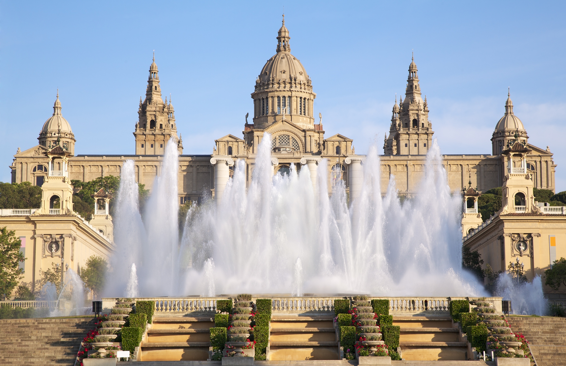 Museu Nacional d’Art de Catalunya i la Font Màgica