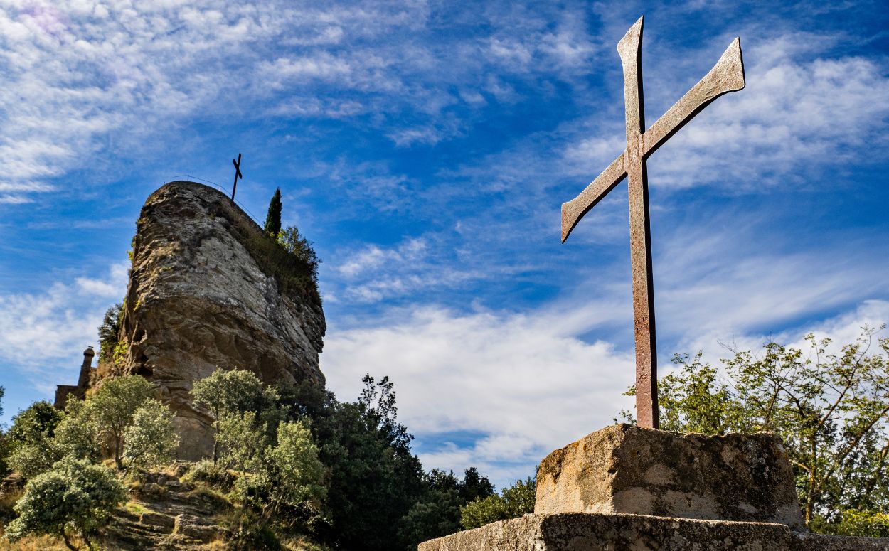 Santuari de Rocacorba, a la vall de Llémena