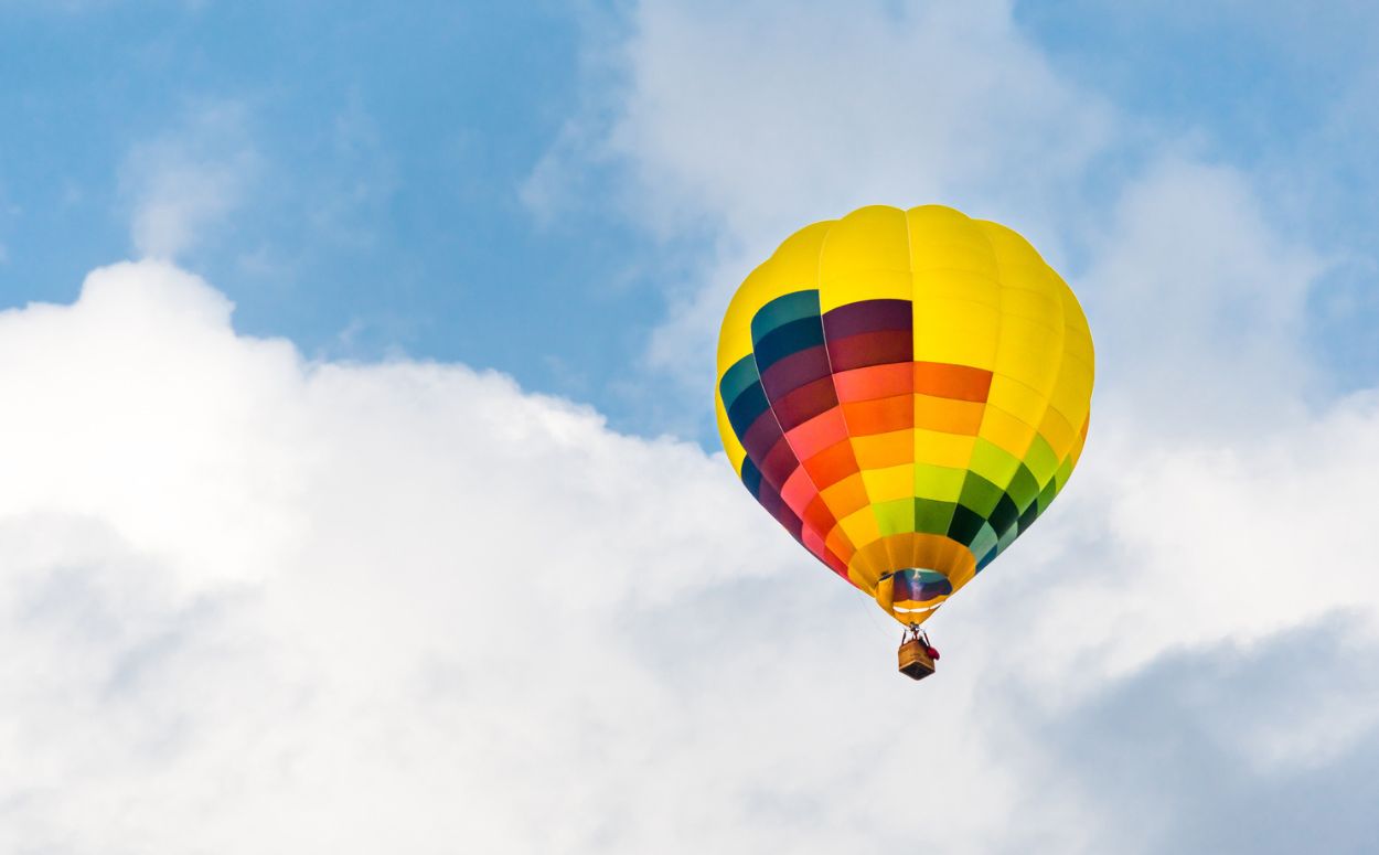 Amb el Carnet Jove teniu descompte en un vol amb globus aerostàtic a l'Empordà