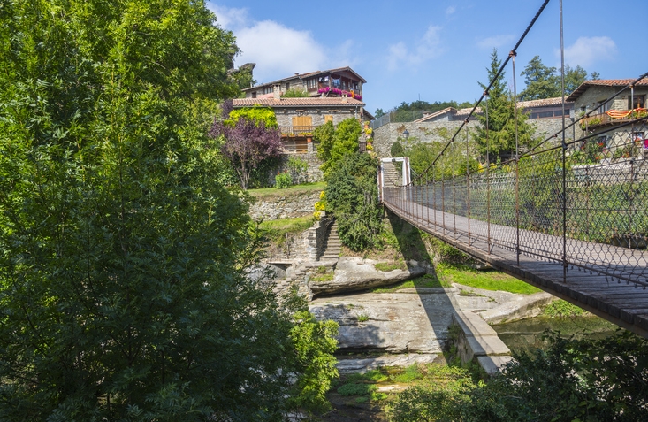 El pont penjant de Rupit ha esdevingut un atractiu més per als visitants