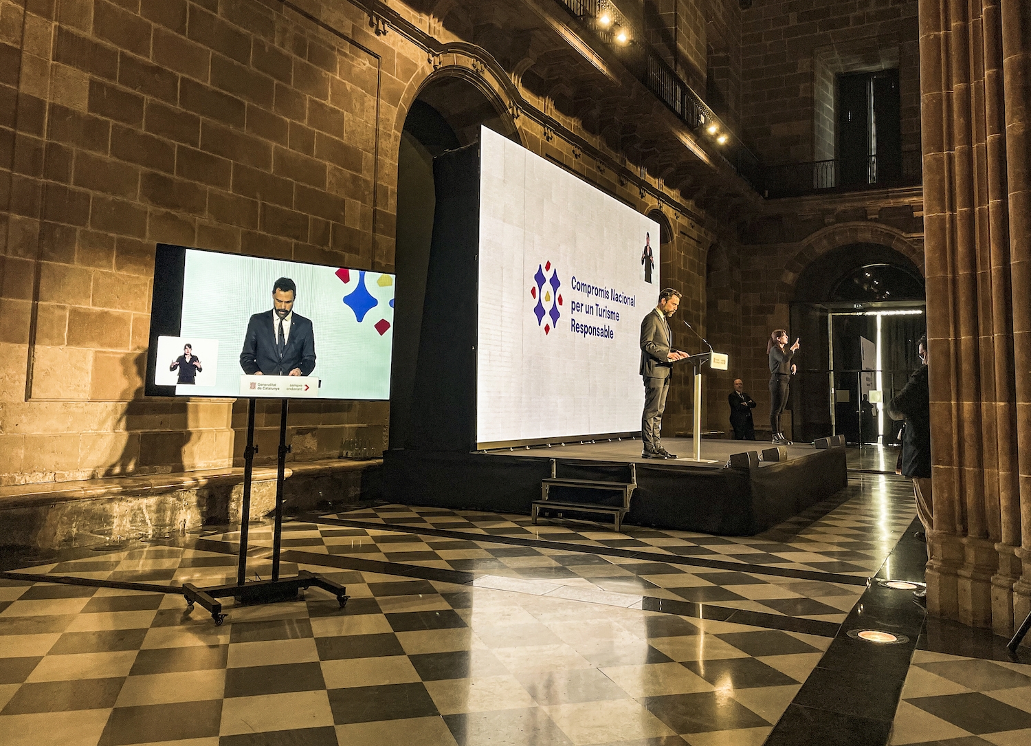 La Llotja de Mar de Barcelona va ser l’escenari de la presentació del Compromís Nacional per un Turisme Responsable