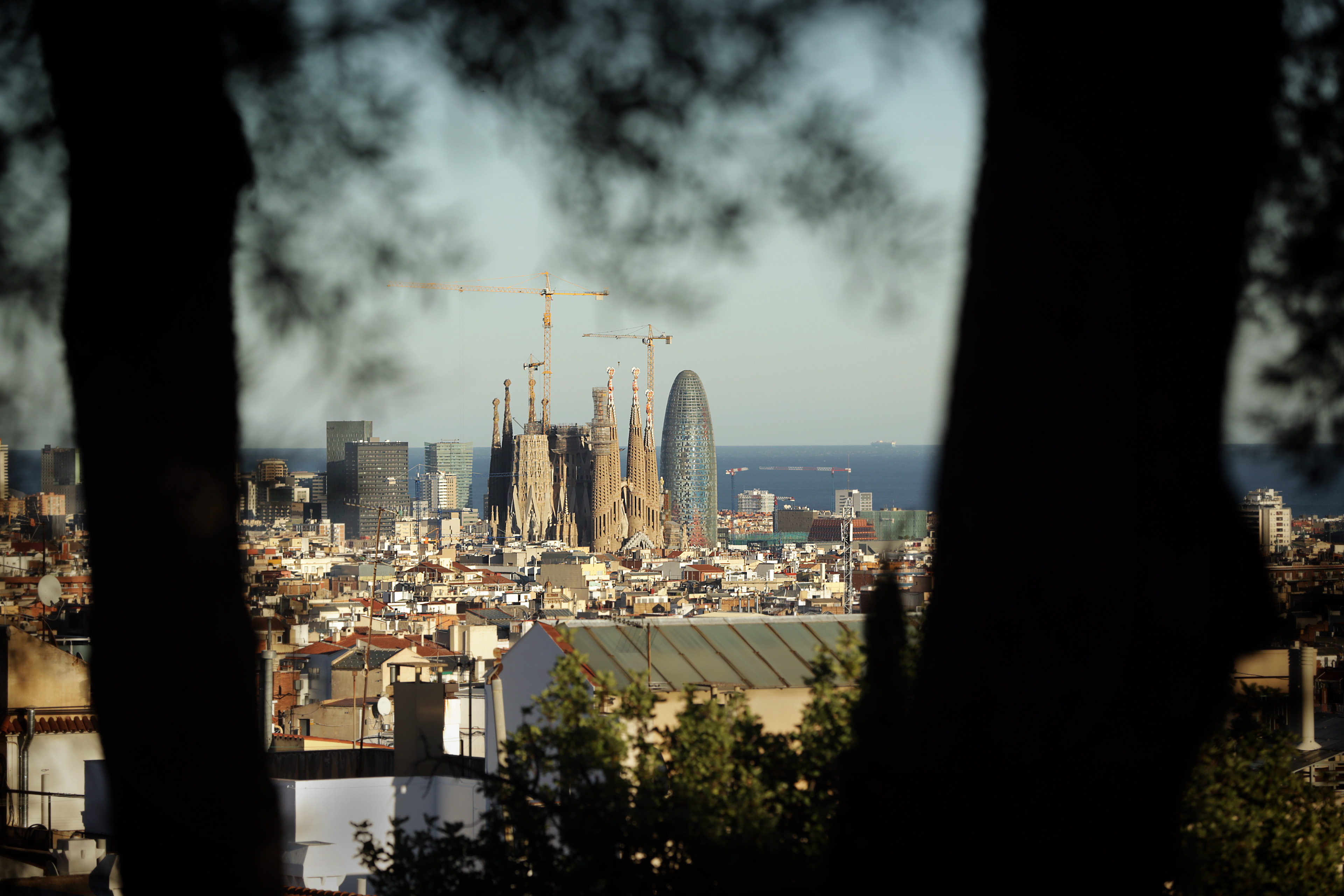 Les impressionants vistes de Barcelona des del turó de Monterols