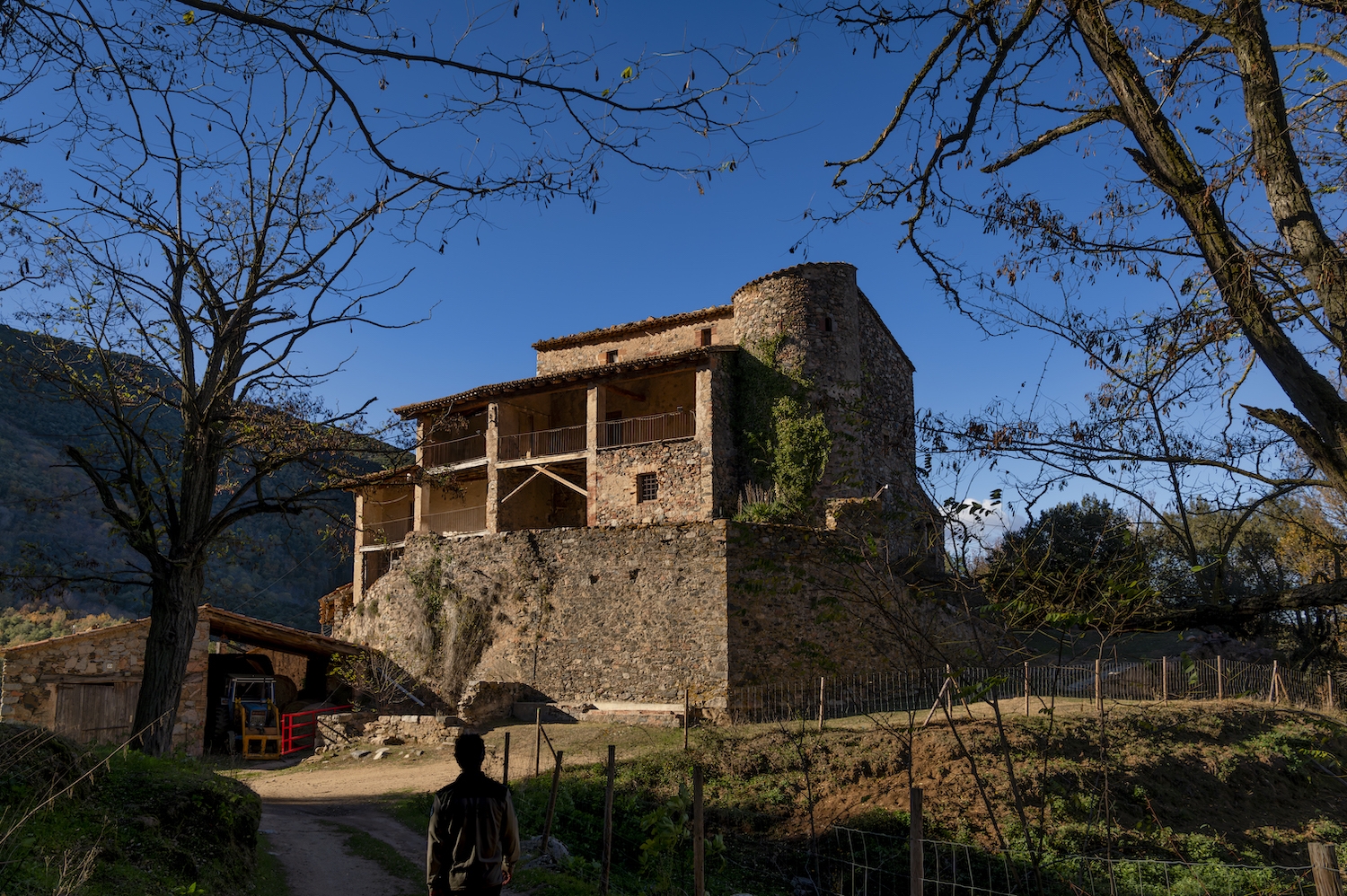 La Masia la Sala és on va néixer el famós bandoler Joan Serrallonga