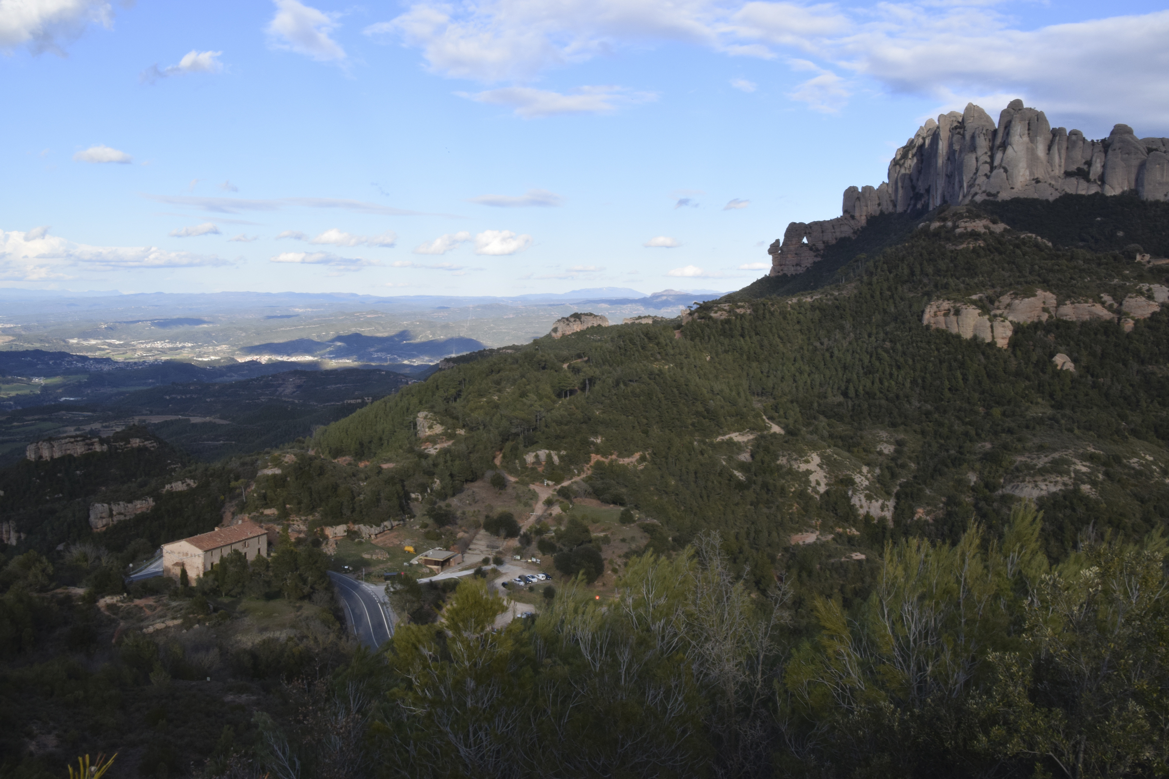 Cap a Montserrat pel Camí de Sant Ignasi.