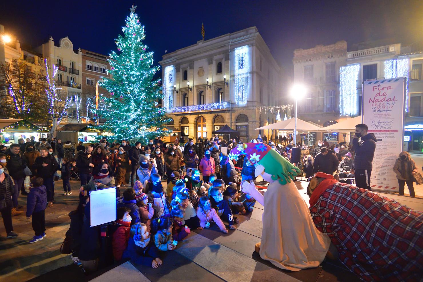 Les Fires de Nadal s’omplen de conta-contes, avets i tions Fira de Nadal